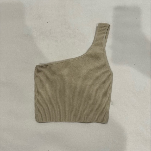 Aritzia Tops - Aritzia Babaton Sculpt Knit One-Shoulder Cropped Tank - tan